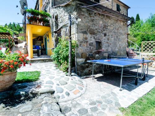 Lavish Cottage In San Marcello Pistoiese With Pool