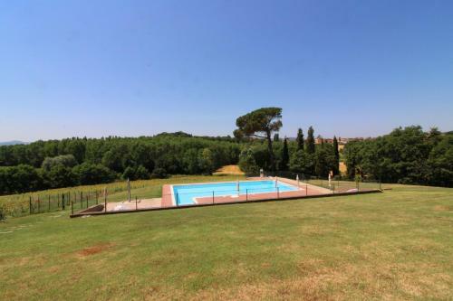 Sant'anastasio Villa Sleeps 24 Pool