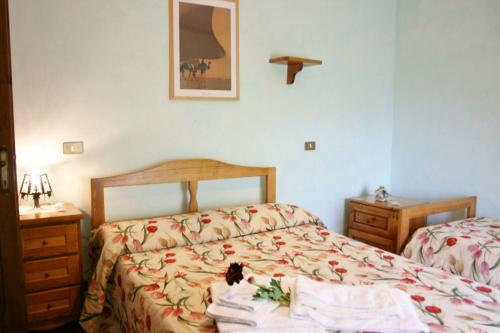 Malpertuso Villa Sleeps 9 Pool Wifi