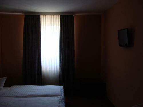 Hostal Pension Lan