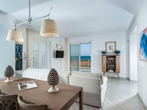 Marina Di Modica Villa Sleeps 10 Pool Air Con Wifi