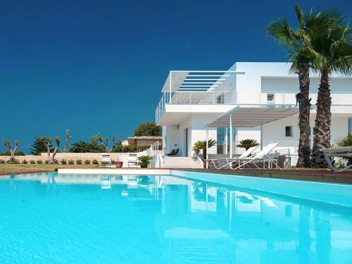 Marina Di Modica Villa Sleeps 10 Pool Air Con Wifi