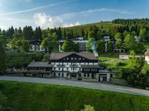 Hotel Albergo Ristorante Bucaneve