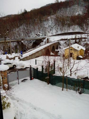 Ponte Dei Leoni