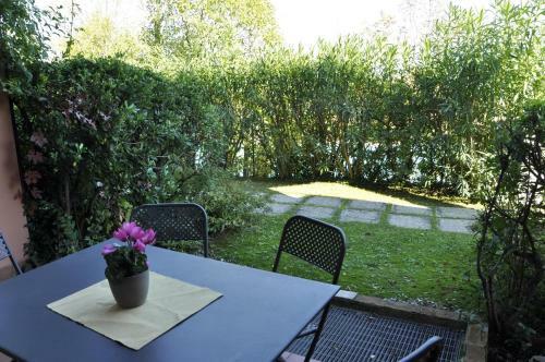 Apartments In Polpenazze Del Garda 22554