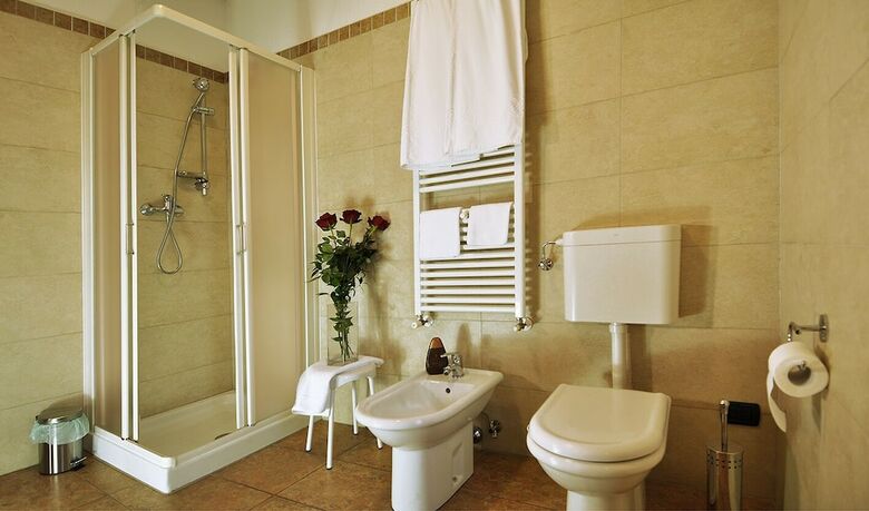 Hostal La Rotonda Relais
