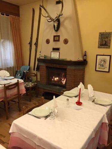 Hotel Albergo Bar Del Pino