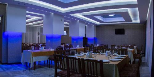 Hotel Complex Insar