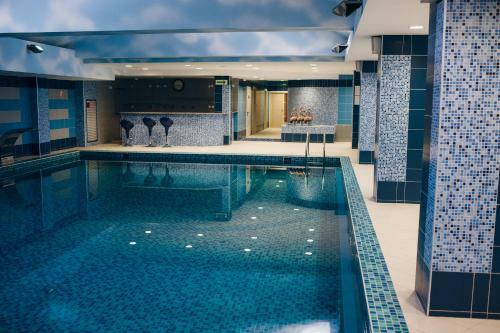 Caspian Riviera Grand Palace Hotel