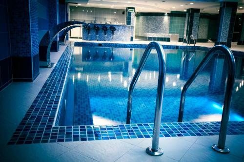 Caspian Riviera Grand Palace Hotel