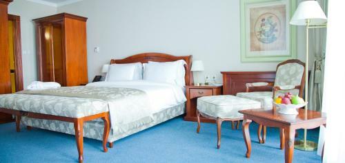 Caspian Riviera Grand Palace Hotel