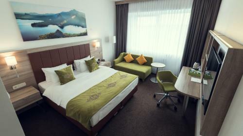 Hotel Wyndham Garden Astana