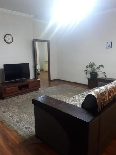Apartment On Abay 150/230