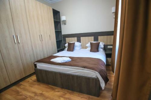 Infinity Plaza Hotel