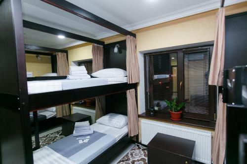Albergue ?????? Cash