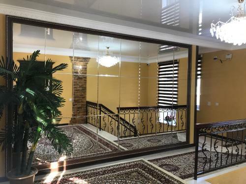 Hotel Gostinitsa Grand
