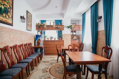 Darkol Hotel