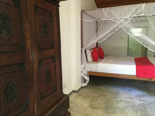 Bed & Breakfast Kathaluwa Villa
