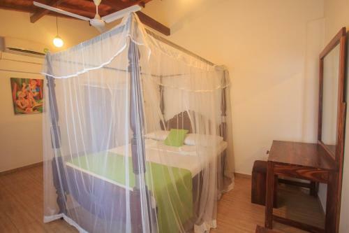 Hotel Tharanga Surfing Villa