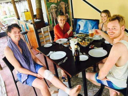 Hotel Tharanga Surfing Villa