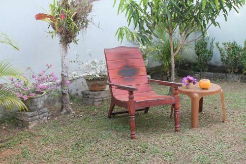Villa Birds Paradise Hikkaduwa