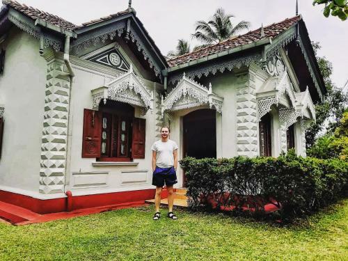 Old Parkland Hostel