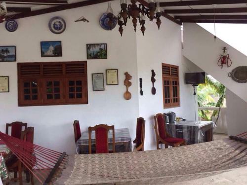 Friendship Villa