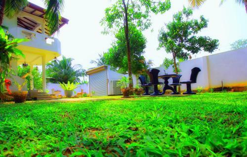 Friendship Villa