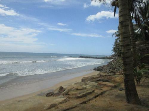 Just Chillin' Beach Hostel