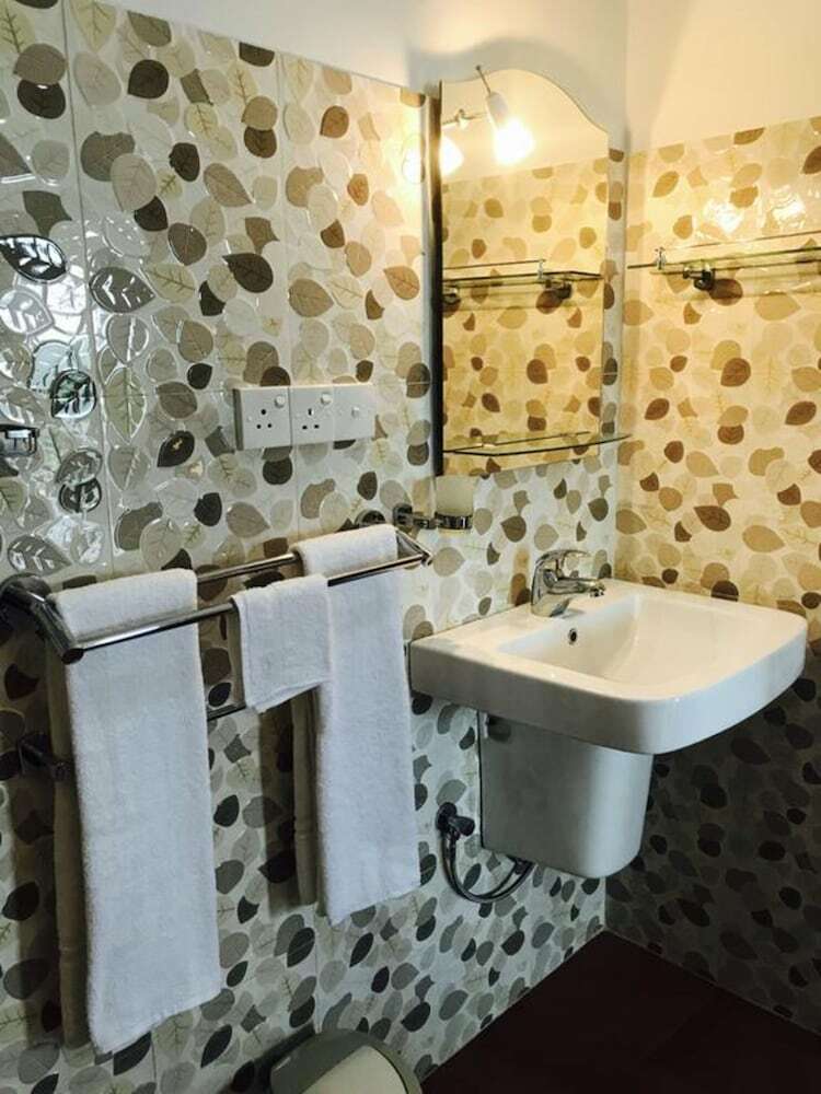 Hostal Randiya Beach Villa