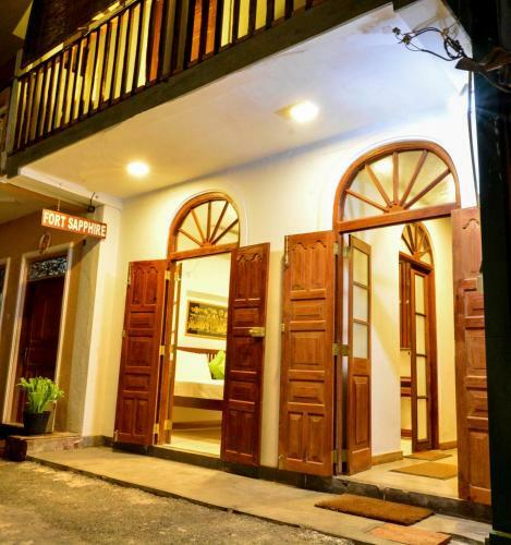 Hostal Fort Sapphire