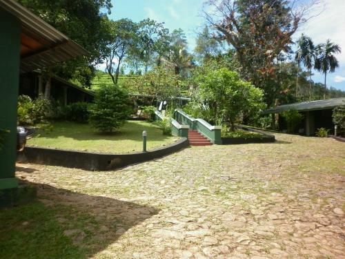 Blue Magpie Lodge Sinharaja