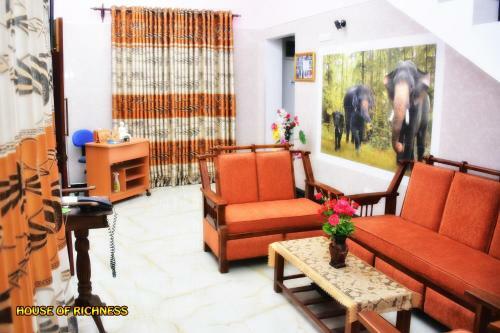 Hostal House Of Richness