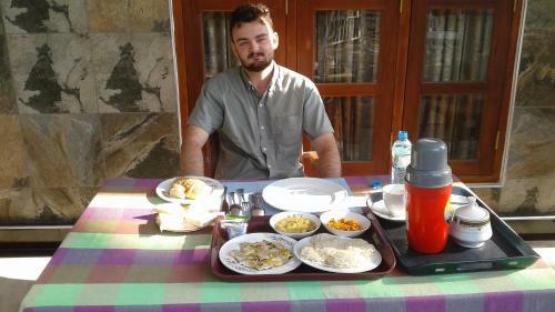 Hostal House Of Richness