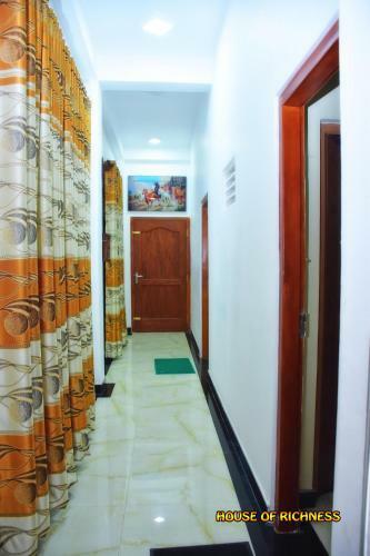 Hostal House Of Richness