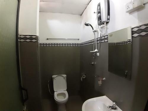 City Hotel