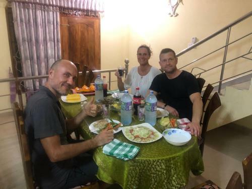 Hostal Wilpattu Guest