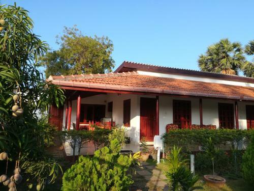 Hostal Sun And Sand