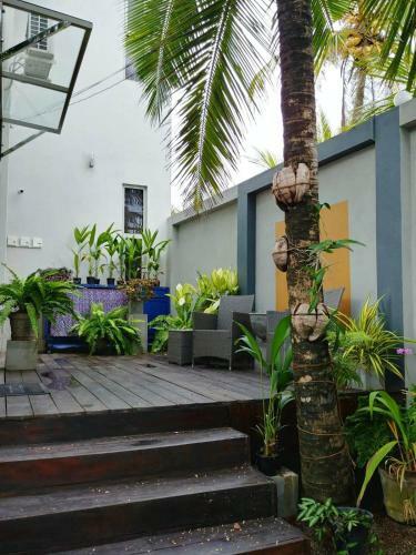Hotel Happy Elephant