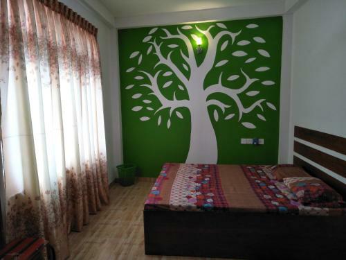 Hostal Eden Lodge