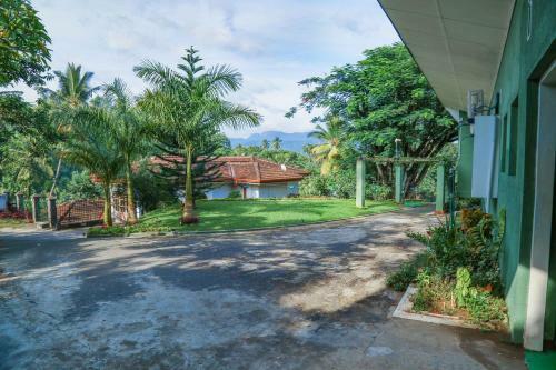 Lodge Golden Gate Walala Kandy