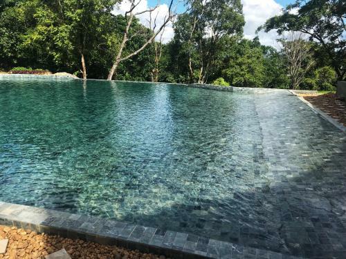 Hotel Arangala Forest Lodge
