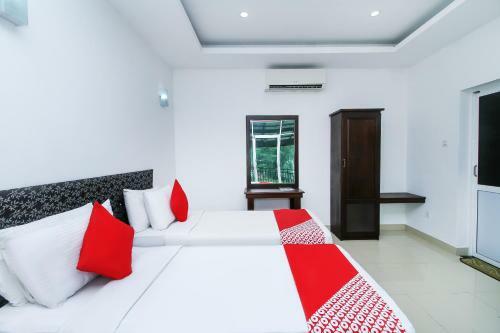 Hotel Oyo 372 Sanri Villa