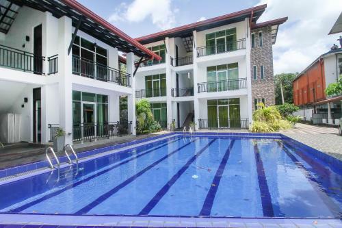 Hotel Oyo 372 Sanri Villa