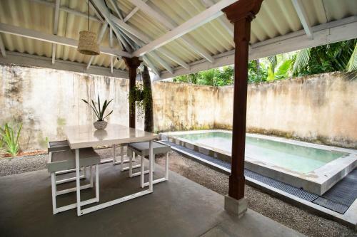 Hotel Lime & Co - Kaba