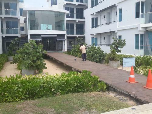 Apartamento Nilaveli Ocean Front Condos
