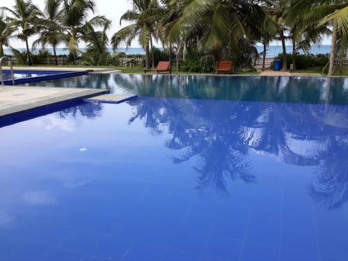 Apartamento Nilaveli Ocean Front Condos