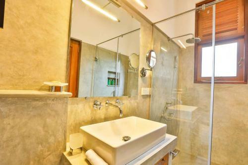 Hostal Lanka Golf Villa Collection - Villa Gelian