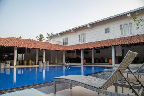 Hotel The Covanro - Katunayake