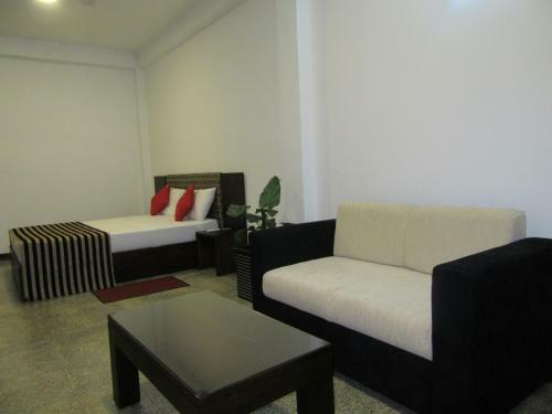 Hotel Miridiya Holiday Resort